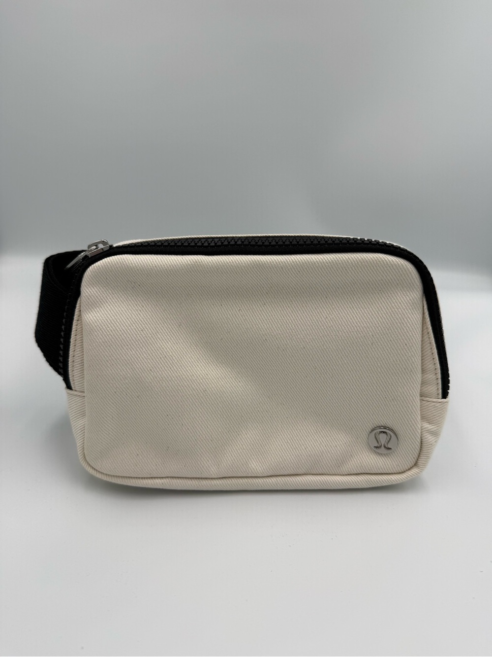 lululemon athletica Cream and Black Belt Bag